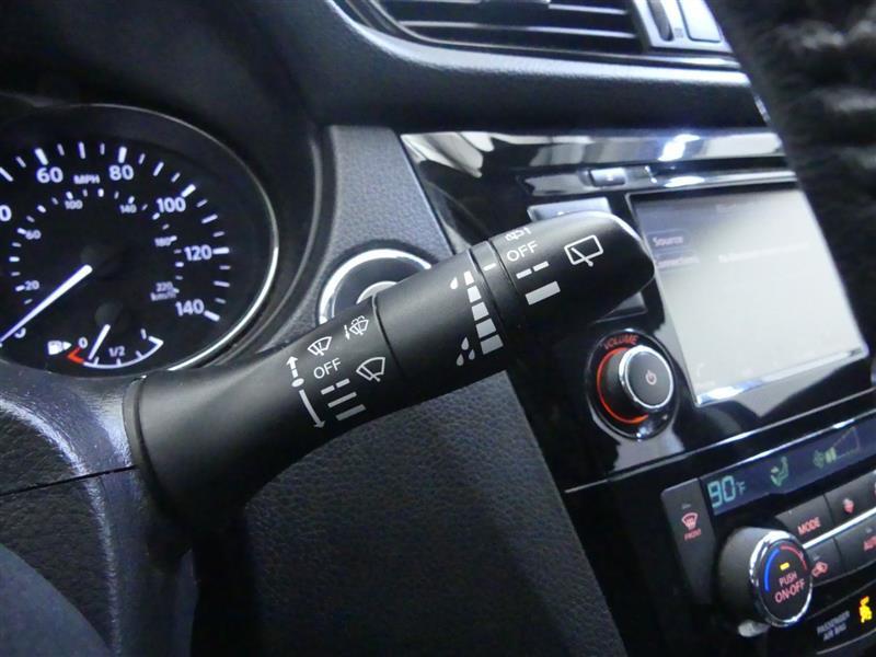 used 2019 Nissan Rogue Sport car, priced at $11,900