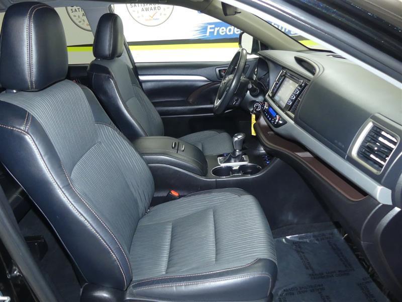 used 2019 Toyota Highlander car, priced at $22,500