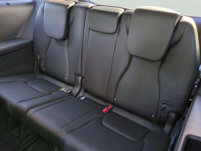 new 2026 Kia Carnival Hybrid car, priced at $46,269