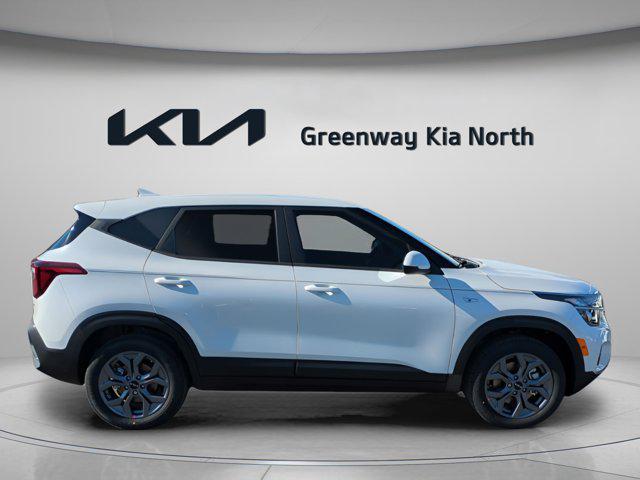 new 2026 Kia Seltos car, priced at $24,295