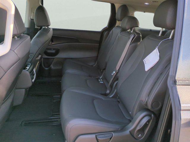 new 2026 Kia Carnival car, priced at $48,088