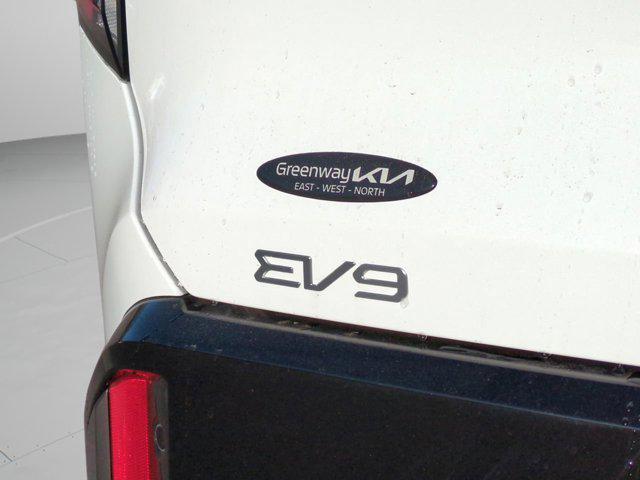 new 2026 Kia EV9 car, priced at $61,094