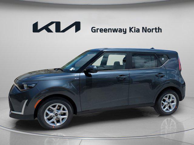 new 2025 Kia Soul car, priced at $20,304