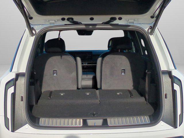 new 2027 Kia Telluride Hybrid car, priced at $53,993