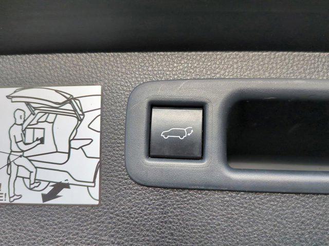 used 2021 Toyota Highlander Hybrid car, priced at $30,700