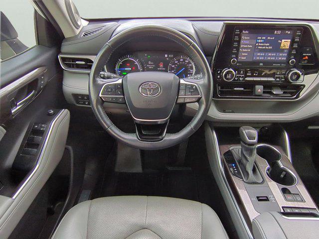 used 2021 Toyota Highlander Hybrid car, priced at $30,700