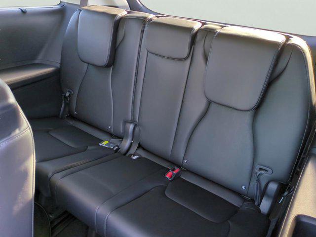 new 2026 Kia Carnival Hybrid car, priced at $47,769