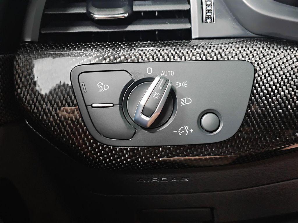 Audi S5 view 30
