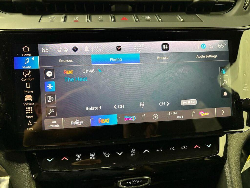 new 2026 Jeep Grand Cherokee car, priced at $49,520
