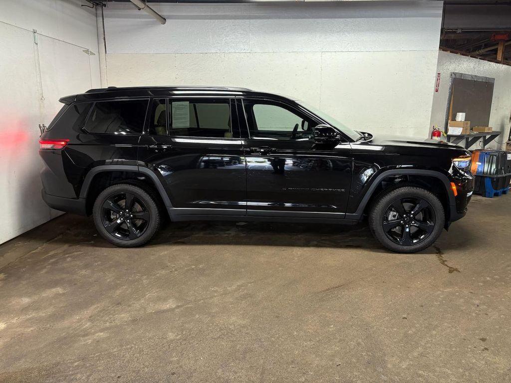 used 2025 Jeep Grand Cherokee L car, priced at $44,059
