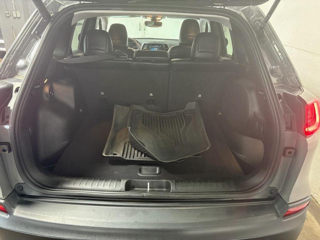 used 2022 Jeep Cherokee car, priced at $24,791