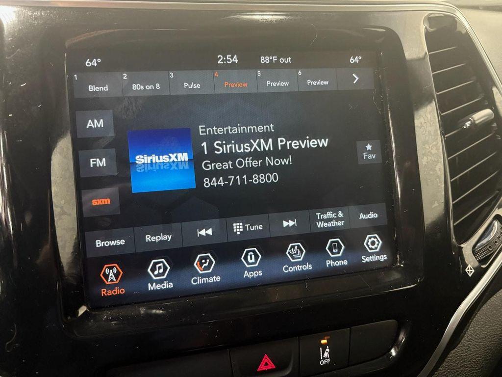 used 2022 Jeep Cherokee car, priced at $24,791