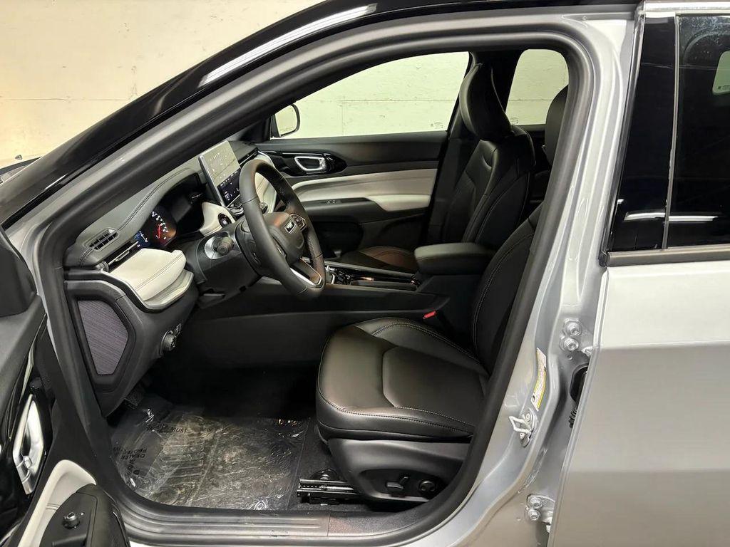 new 2026 Jeep Compass car, priced at $35,825