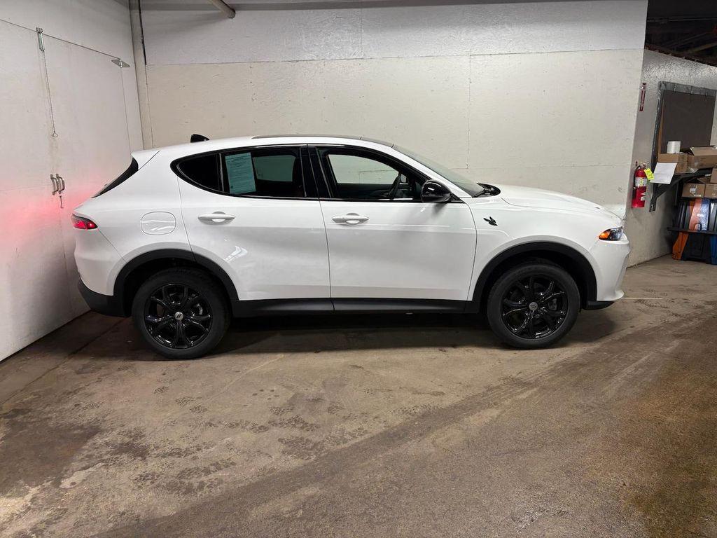 used 2024 Dodge Hornet car, priced at $25,414
