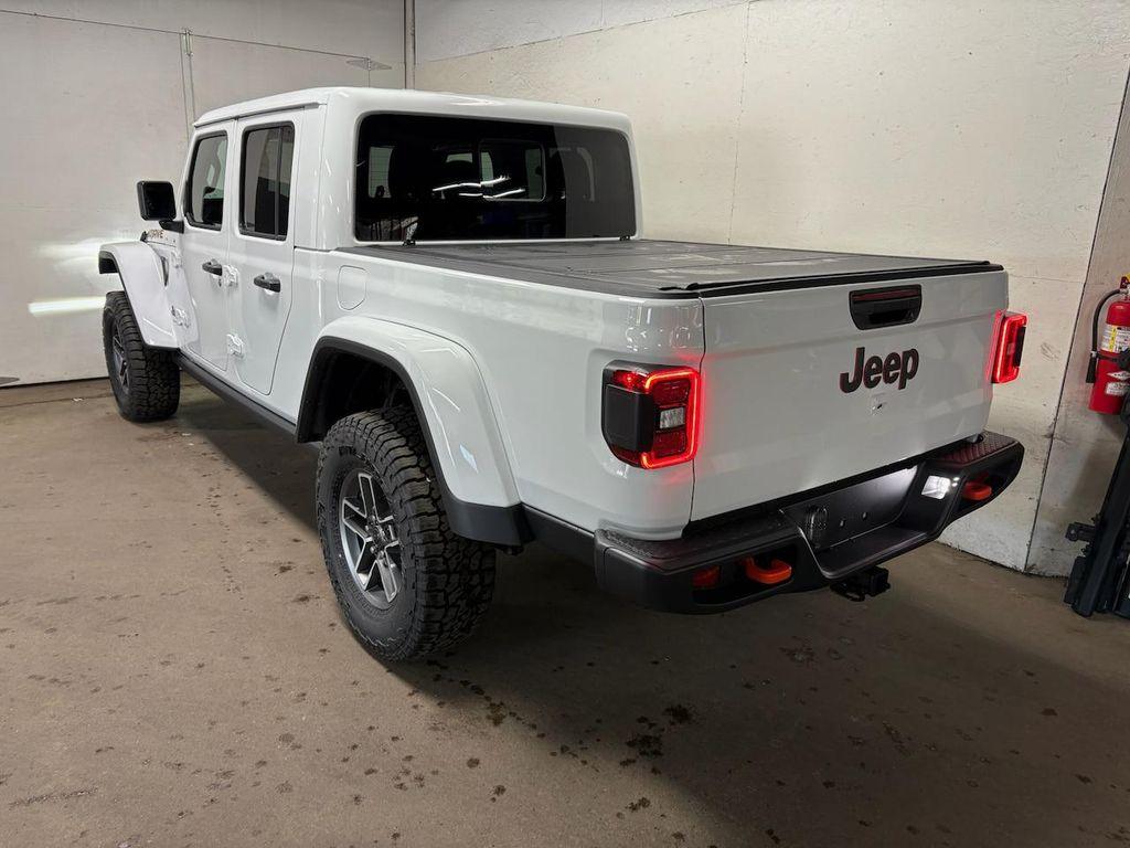 new 2026 Jeep Gladiator car, priced at $59,445