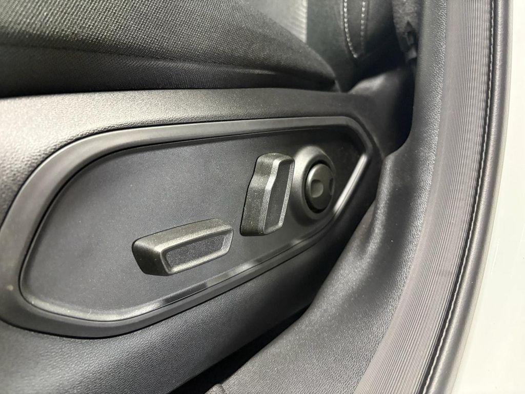 new 2026 Jeep Cherokee car, priced at $40,290