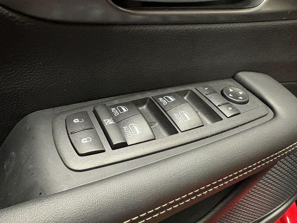 new 2026 Chrysler Pacifica car, priced at $49,456