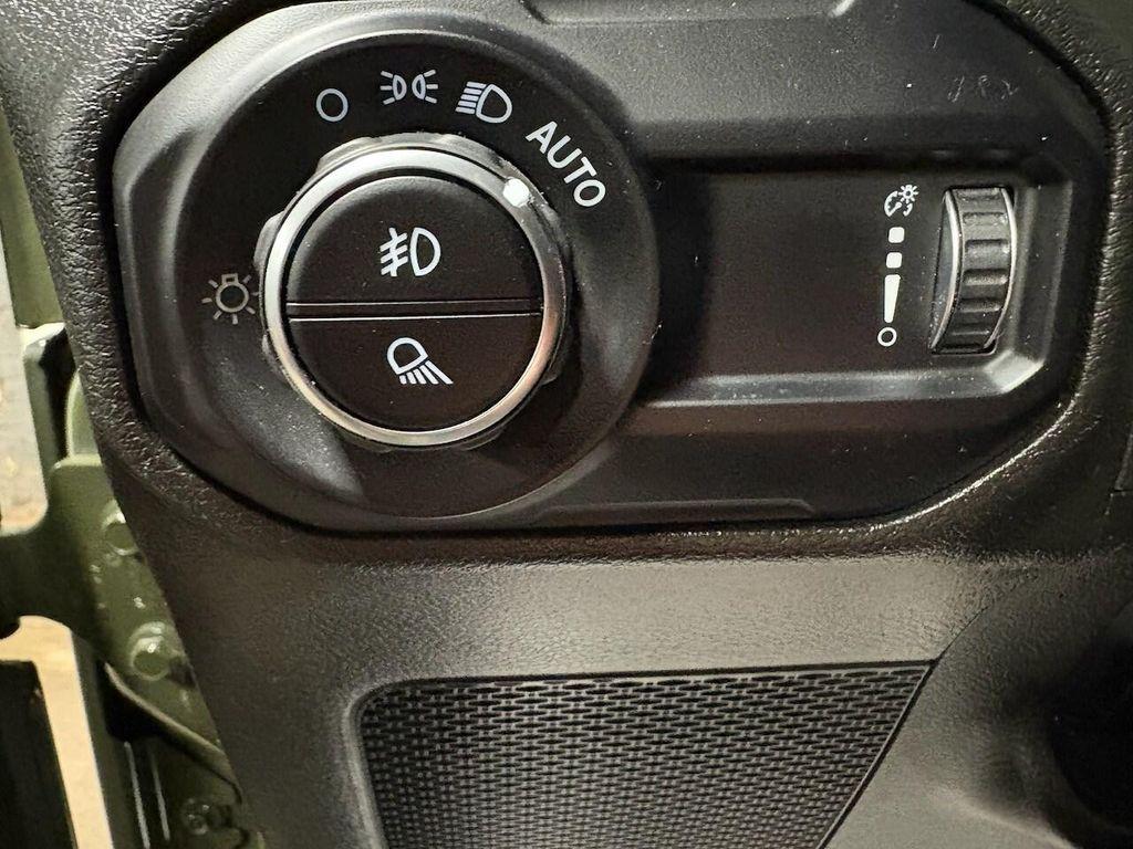 used 2023 Jeep Gladiator car, priced at $34,999