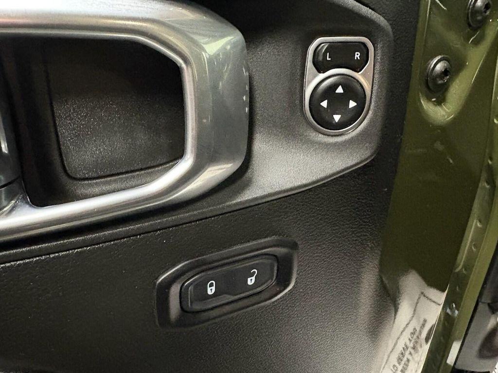 used 2023 Jeep Gladiator car, priced at $34,999