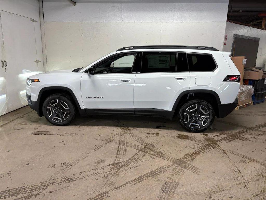 new 2026 Jeep Cherokee car, priced at $40,785