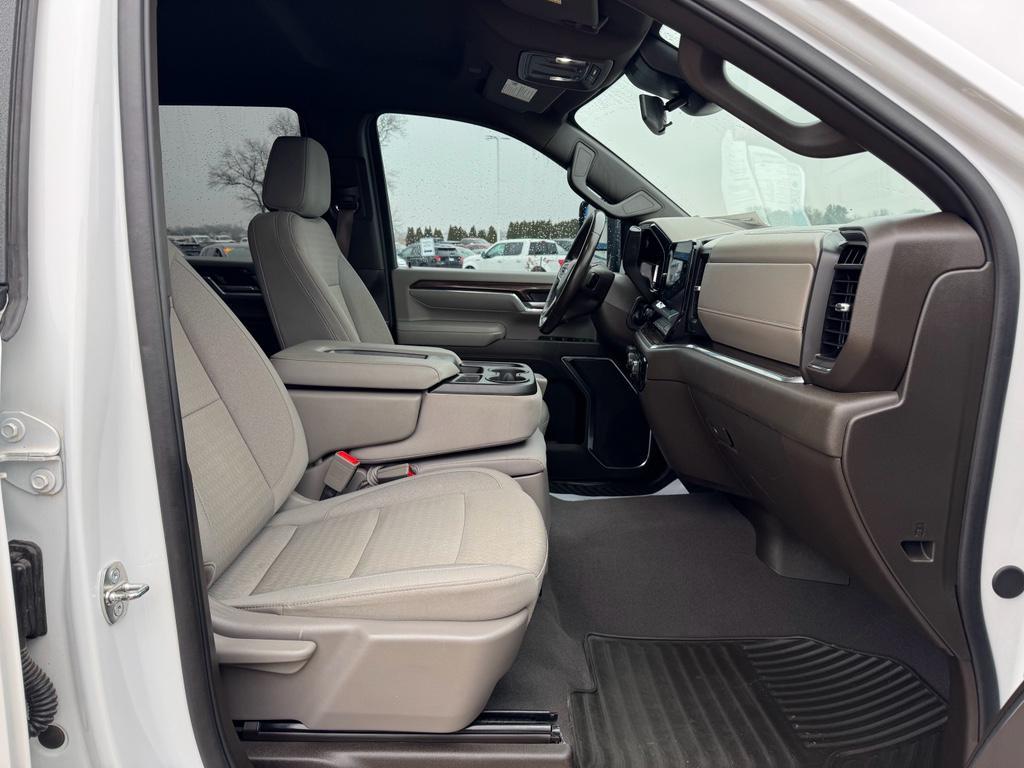 used 2024 Chevrolet Silverado 2500 car, priced at $52,073