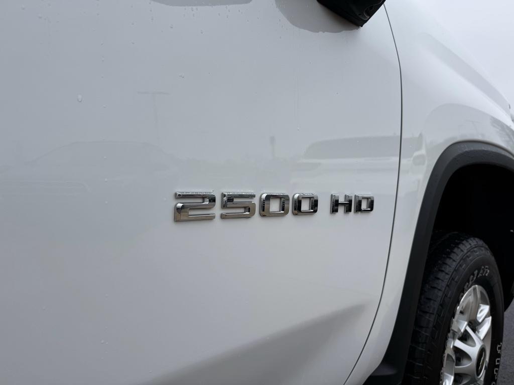 used 2024 Chevrolet Silverado 2500 car, priced at $52,073