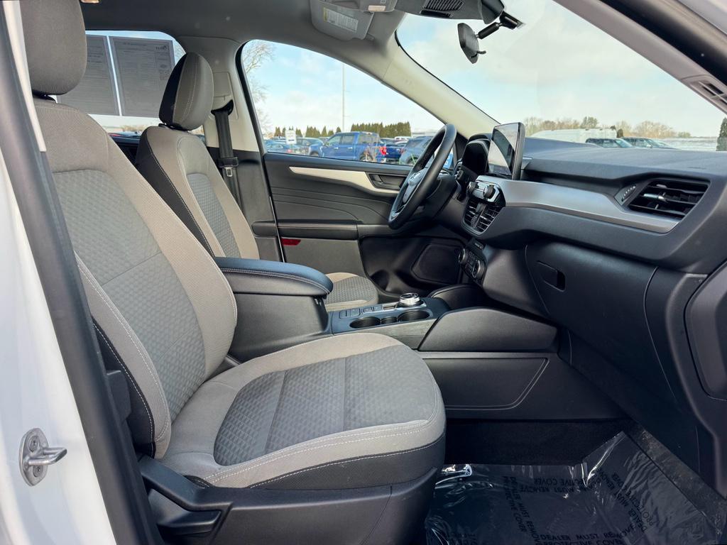 used 2022 Ford Escape car, priced at $22,359