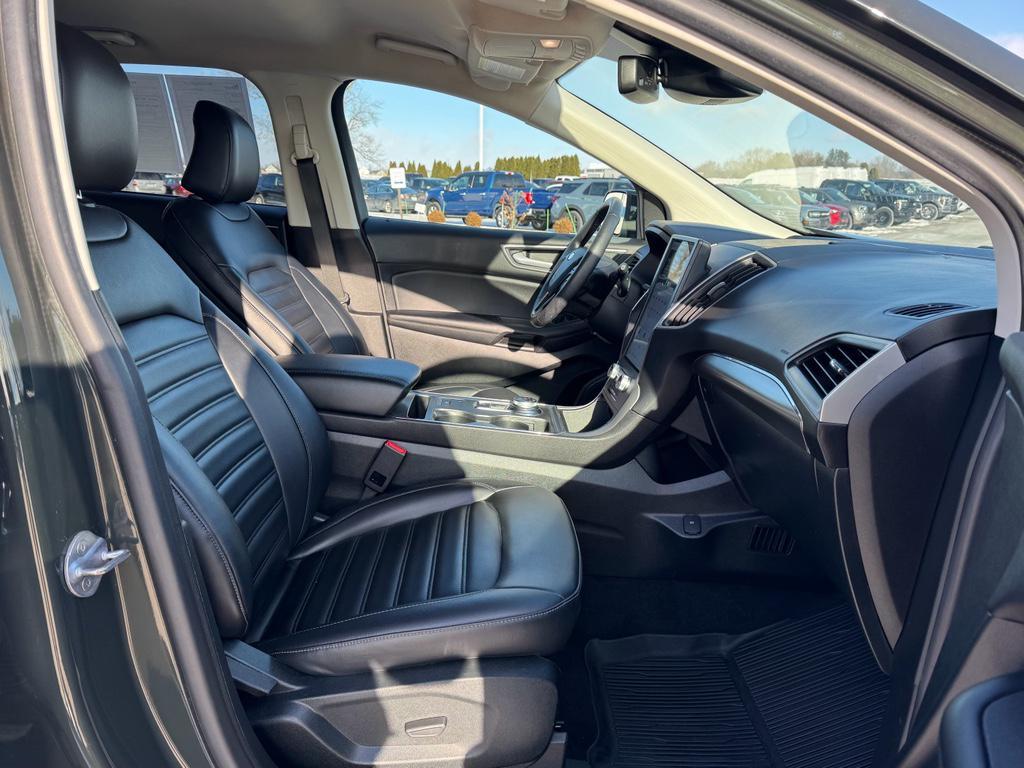 used 2022 Ford Edge car, priced at $23,897