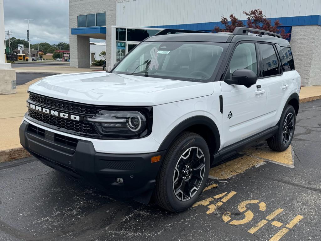 new 2025 Ford Bronco Sport car, priced at $36,998