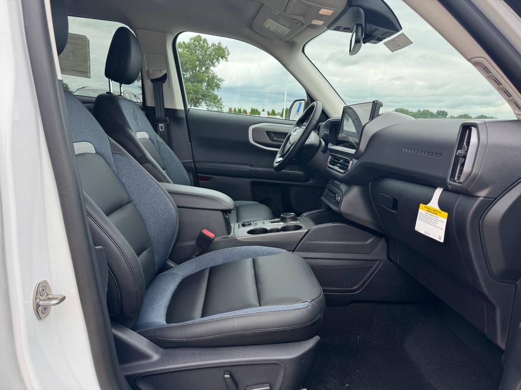 new 2025 Ford Bronco Sport car, priced at $36,998