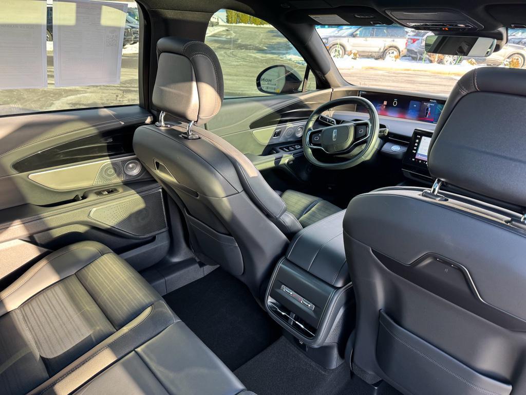 used 2024 Lincoln Nautilus car, priced at $52,197