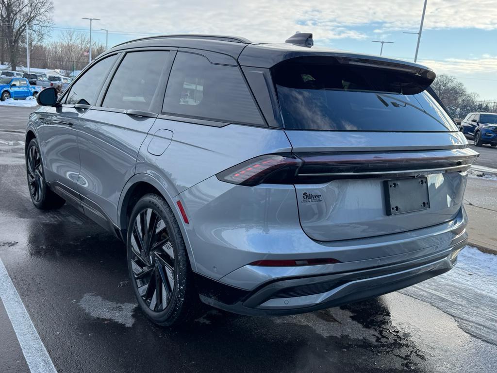 used 2024 Lincoln Nautilus car, priced at $52,197