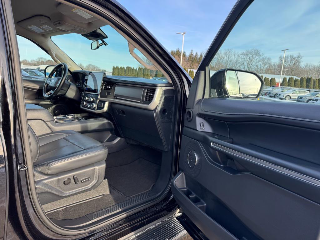 used 2024 Ford Expedition Max car, priced at $45,990