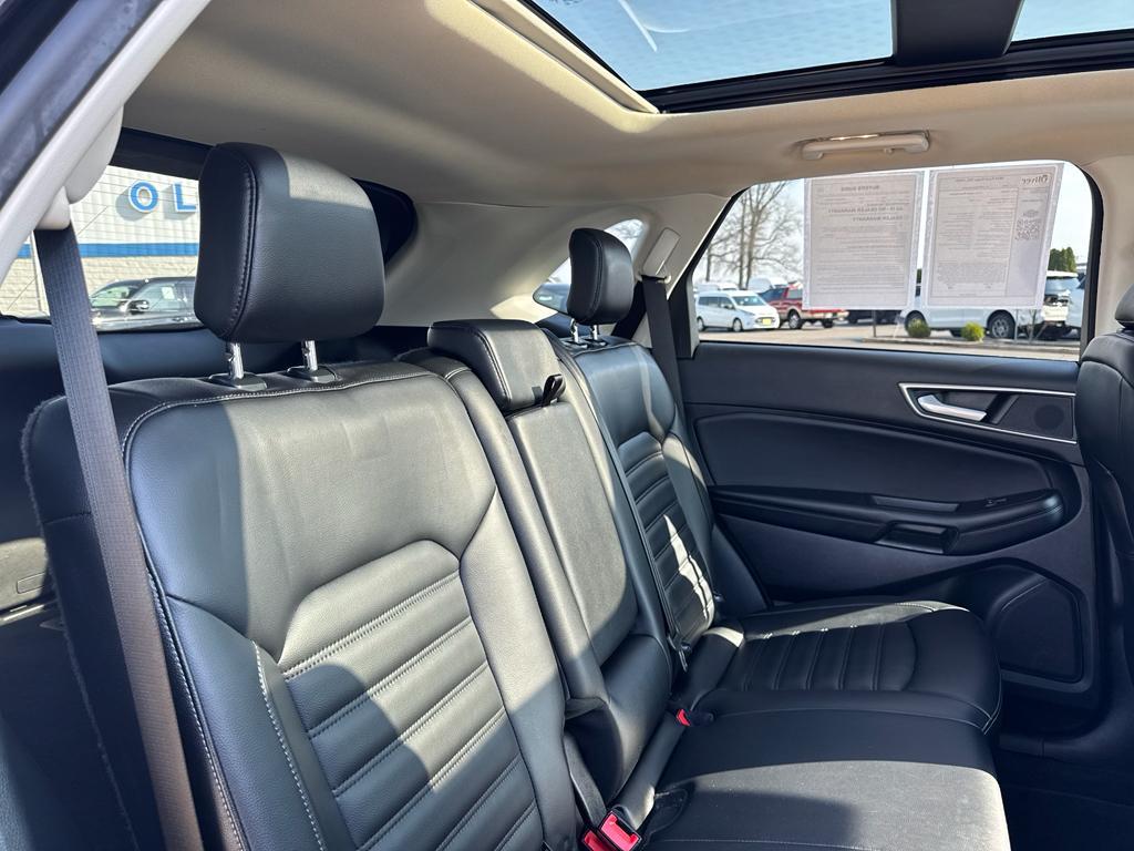 used 2023 Ford Edge car, priced at $27,713