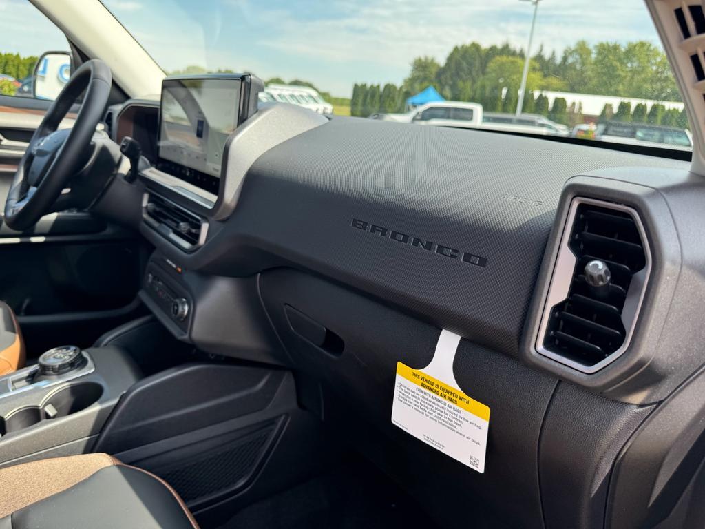 new 2025 Ford Bronco Sport car, priced at $37,913