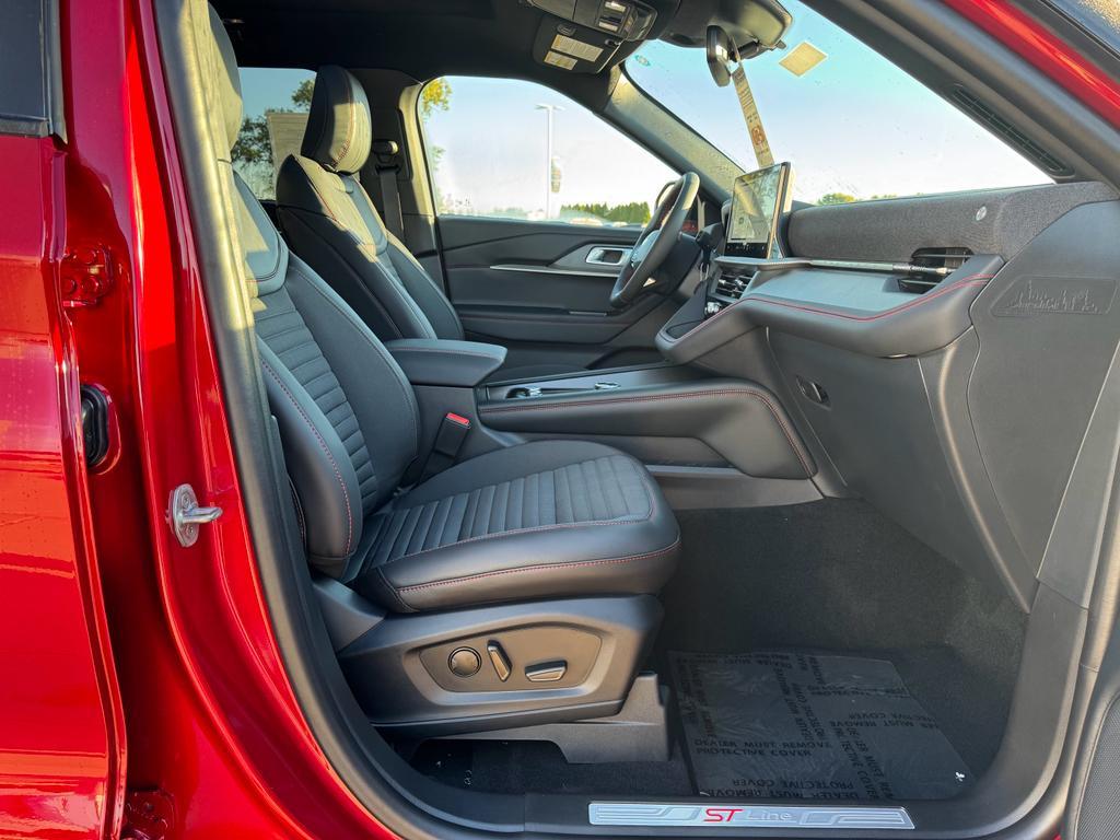 new 2026 Ford Explorer car, priced at $51,470