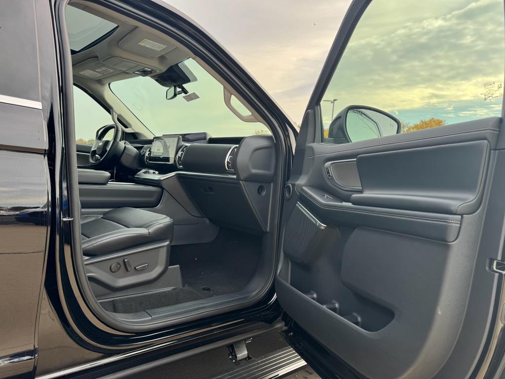 new 2025 Ford Expedition Max car, priced at $83,170