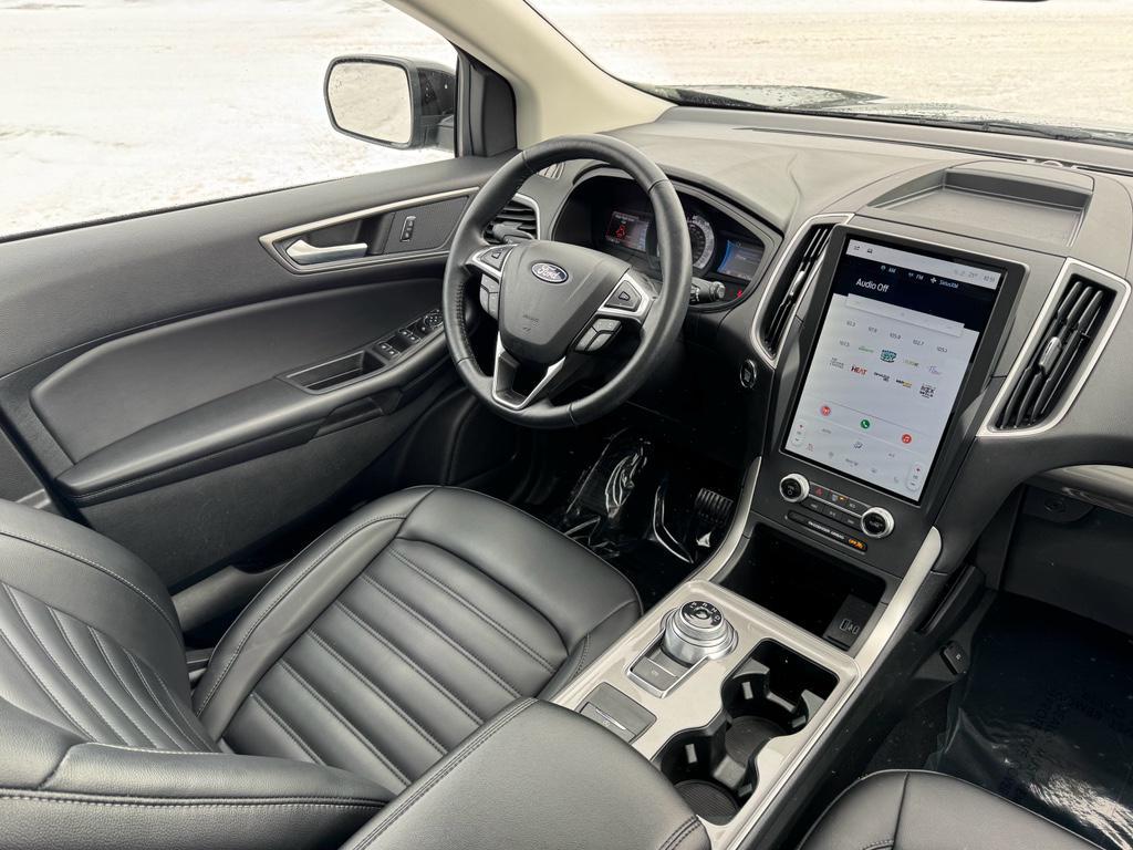 used 2024 Ford Edge car, priced at $29,922