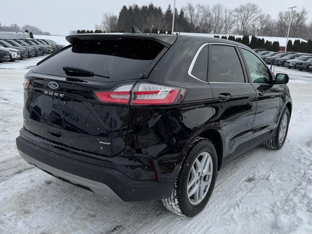 used 2024 Ford Edge car, priced at $29,922
