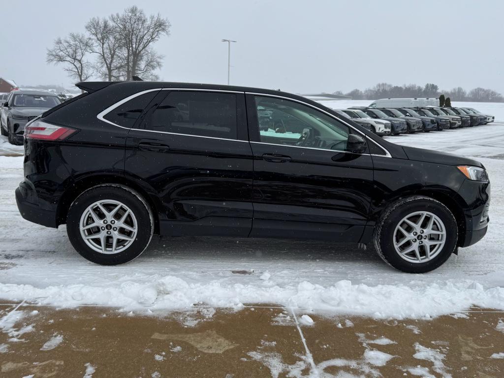 used 2024 Ford Edge car, priced at $29,922