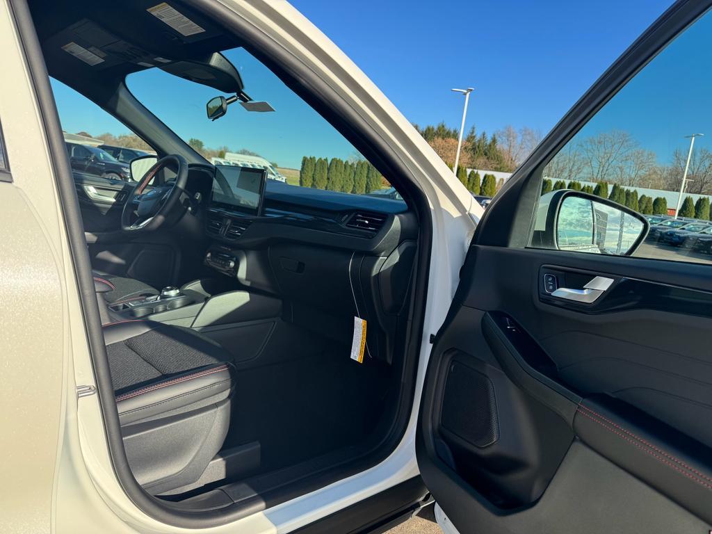 new 2026 Ford Escape car, priced at $40,875