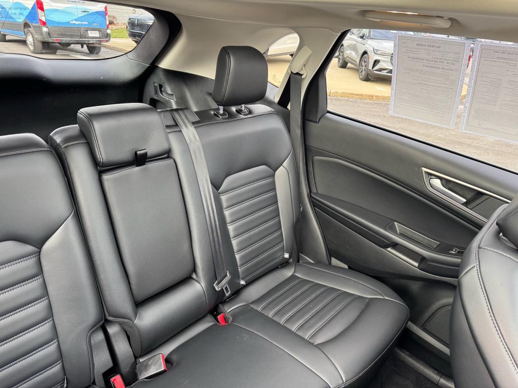 used 2022 Ford Edge car, priced at $25,559
