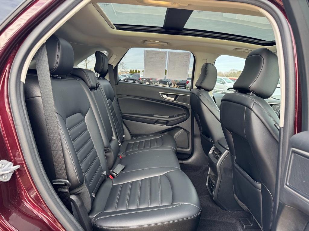 used 2022 Ford Edge car, priced at $25,559