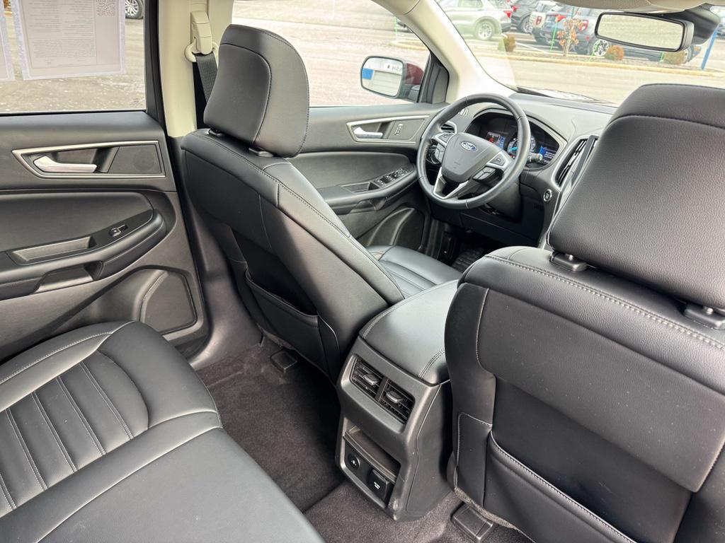 used 2022 Ford Edge car, priced at $25,559