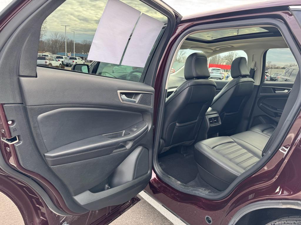used 2022 Ford Edge car, priced at $25,559