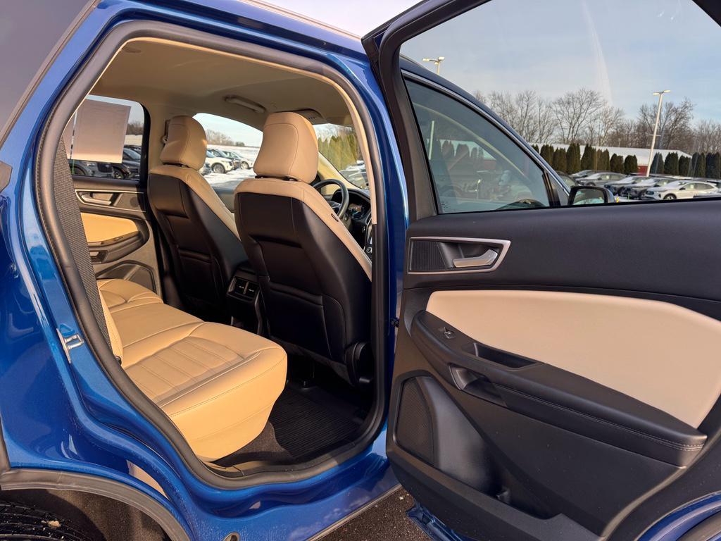 used 2023 Ford Edge car, priced at $26,150