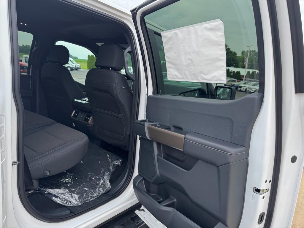 new 2025 Ford F-150 car, priced at $50,252