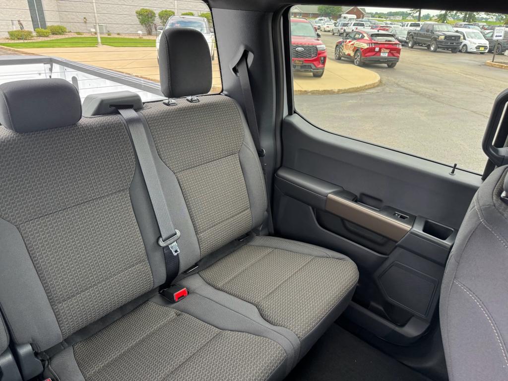 new 2025 Ford F-150 car, priced at $50,252