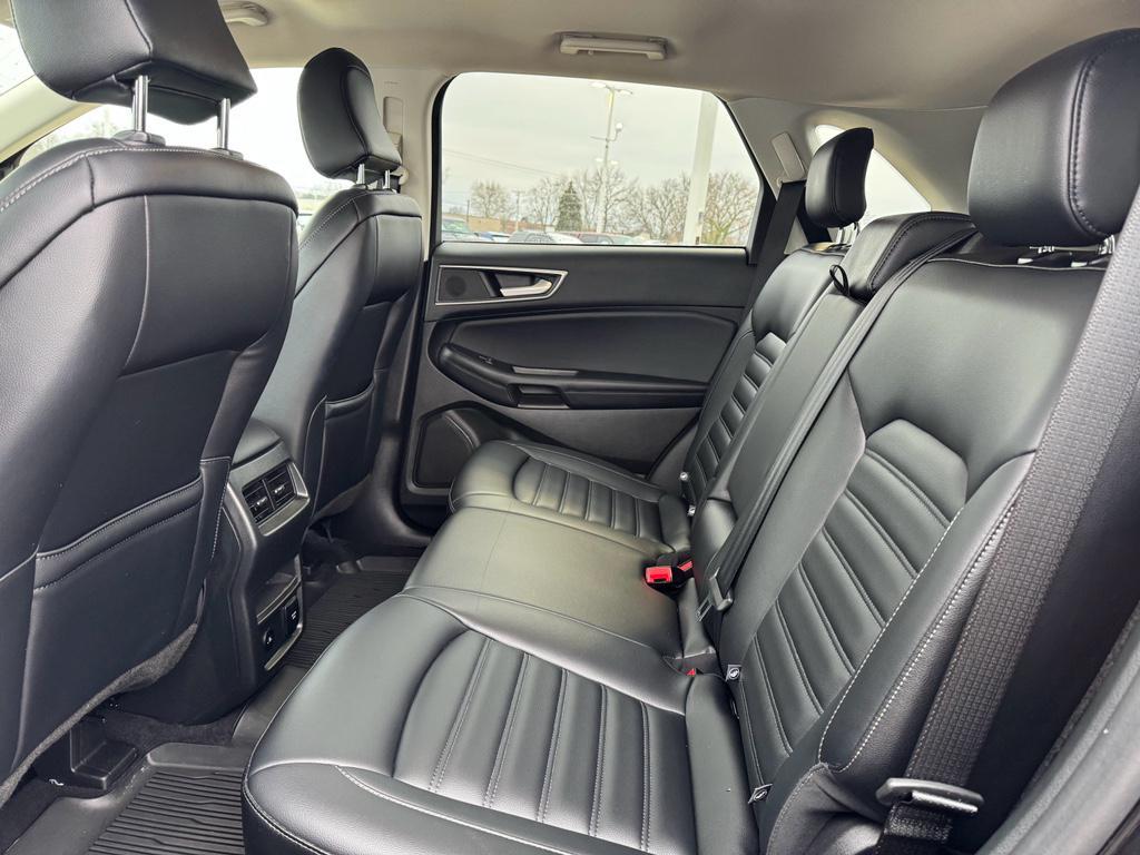 used 2022 Ford Edge car, priced at $24,911