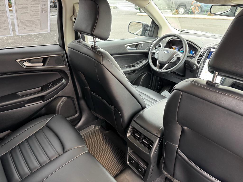 used 2022 Ford Edge car, priced at $24,911